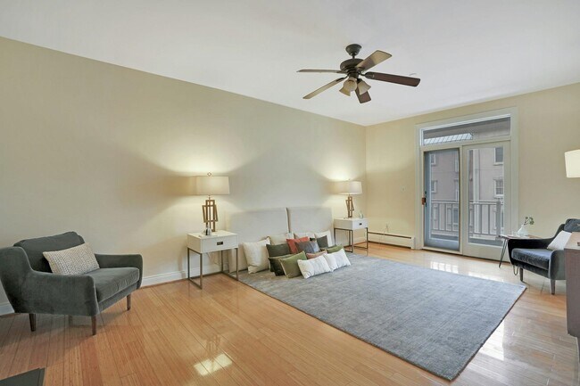 Building Photo - 207 Shearwater Ct W