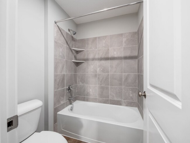Building Photo - 267 Sage Hill Dr