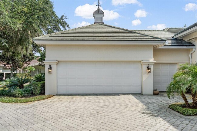 Building Photo - 9701 Lake Isleworth Ct