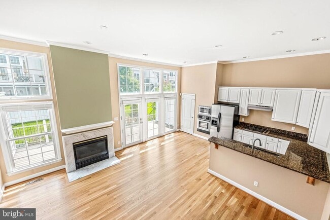 Building Photo - 4022 Dogberry Ln