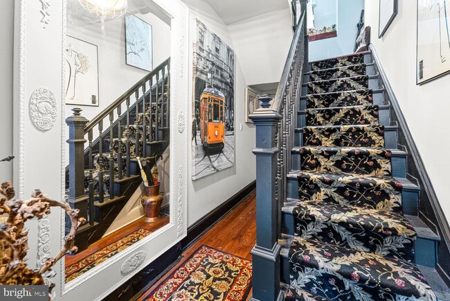 Building Photo - 516 S 3rd St