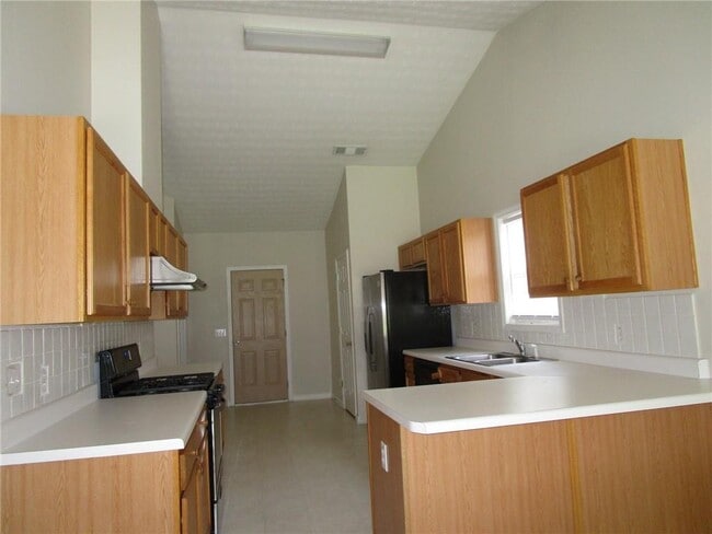 Building Photo - 3830 Guiness Way