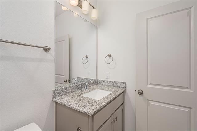 Building Photo - 988 Emil Pl