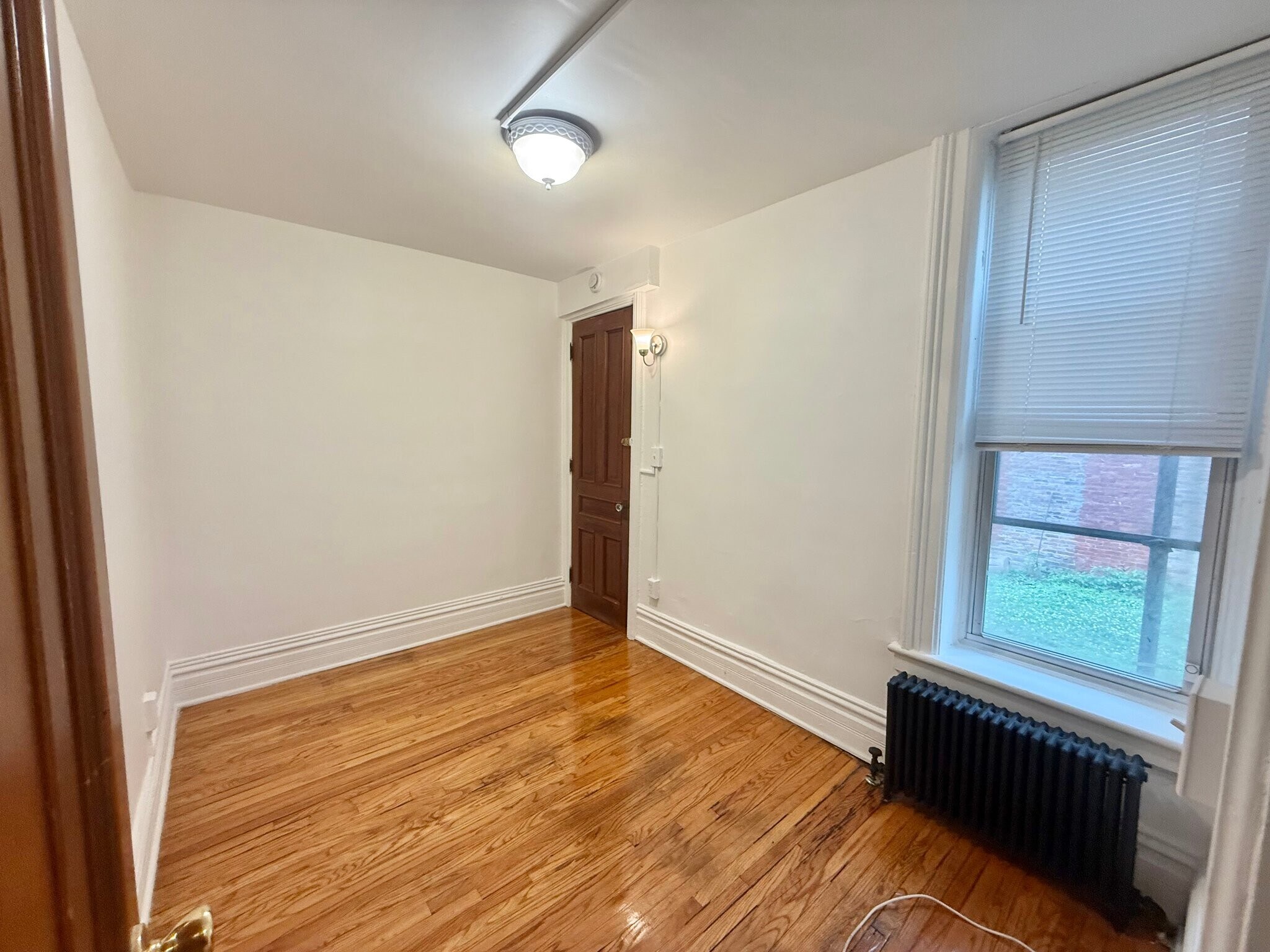 Building Photo - 143 2nd Ave