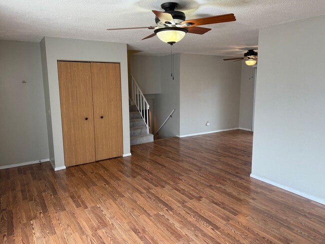 Building Photo - 4 Bedroom, 2 Bath Home for Rent