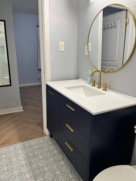 Building Photo - 234 Princeton Ave