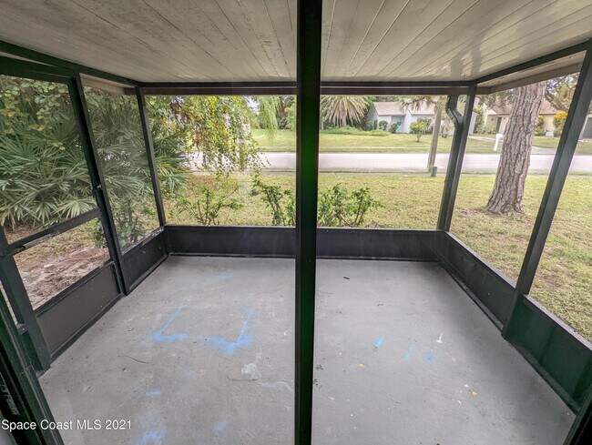 Building Photo - 1681 Owl Ln