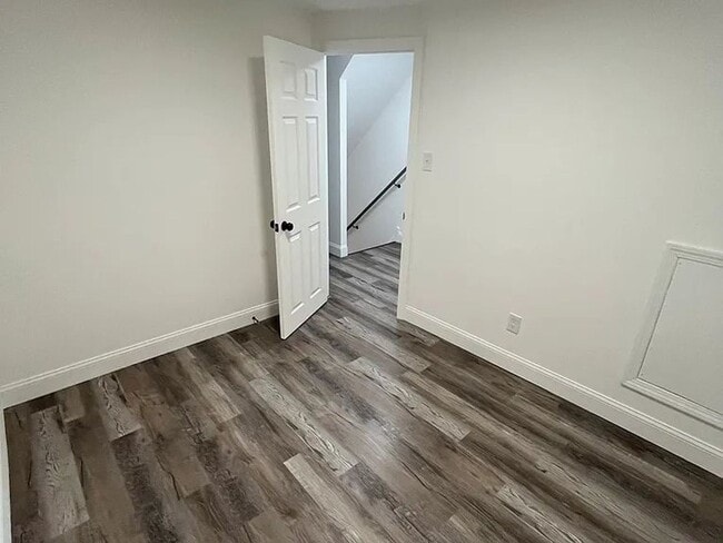 Building Photo - Everything is new and MOVE IN ready