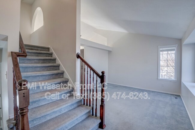 Building Photo - 794 E Savannah Ct