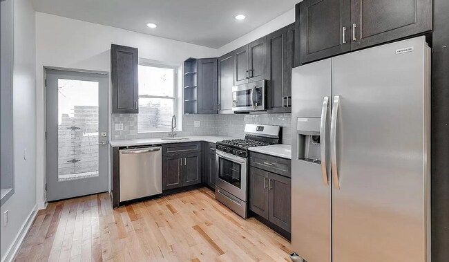 Building Photo - Temple Student Housing Single Family