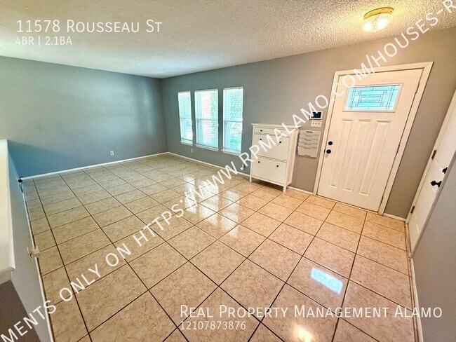 Building Photo - 11578 Rousseau St