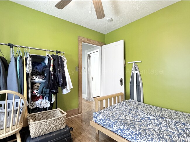 Building Photo - Updated Bungalow with Florida Room Near Downtown Ferndale