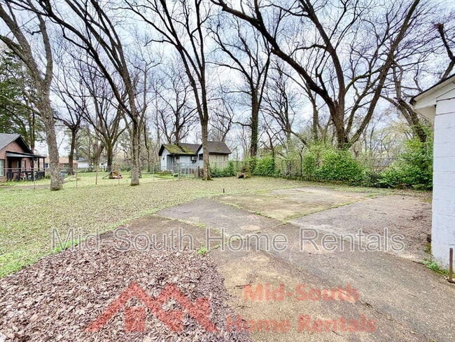 Building Photo - 3389 Cypress Rd