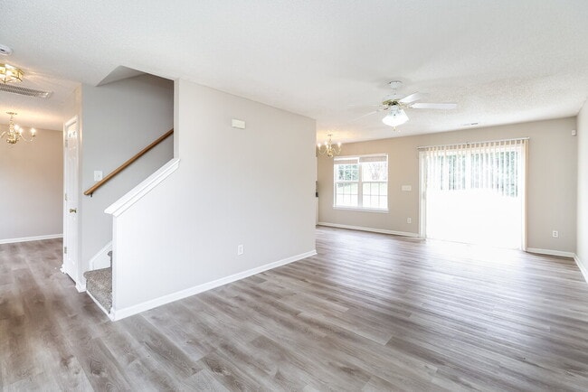 Building Photo - 9612 Ashlyn Elizabeth Ct