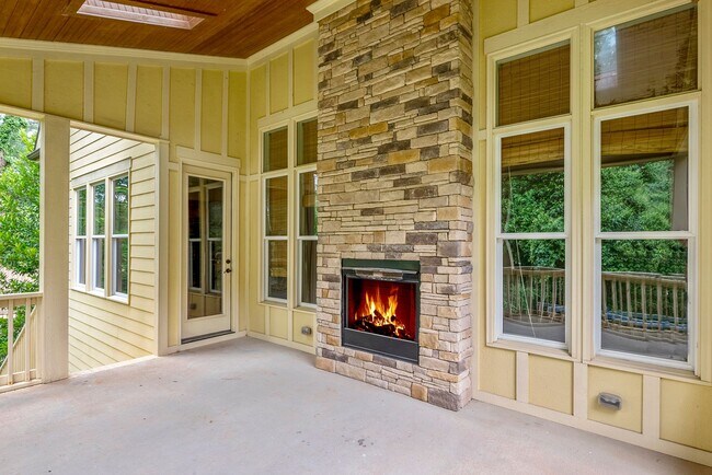 Building Photo - AVAILABLE NOW!  THIS STUNNING EUROPEAN STYLE HOME IS WAITING FOR YOU! COME SEE TODAY!