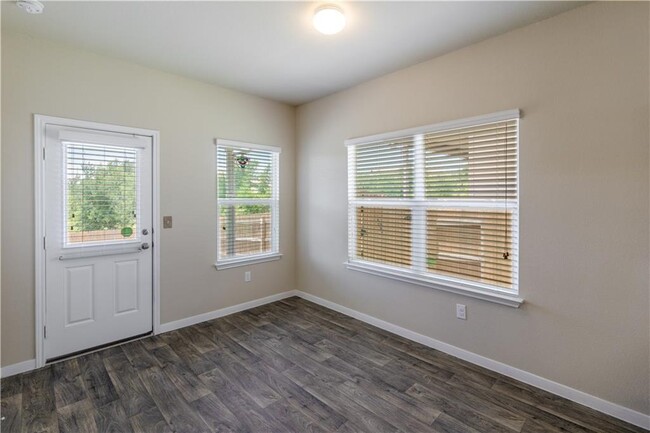 Building Photo - 15117 Bullbrier Rd