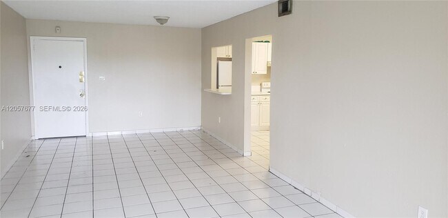 Building Photo - 5100 SW 41st St
