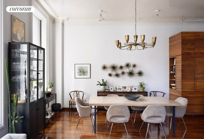 Building Photo - 170 Fifth Avenue 3