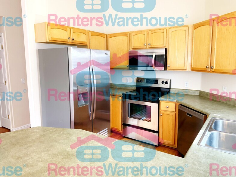 Building Photo - 150 Daybreak Ln