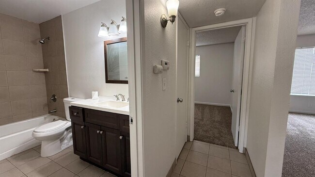 Building Photo - 1973 Emma Lee Ln