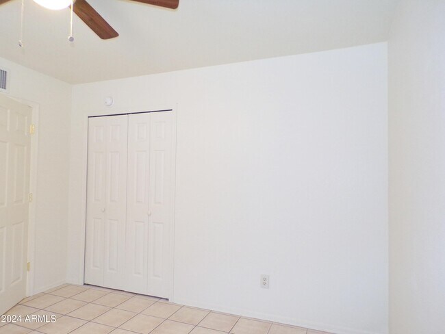 Building Photo - 4171 Calle Barona