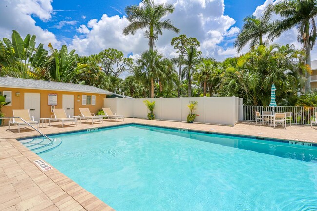 Building Photo - **ANNUAL OR SEASONAL RENTAL**