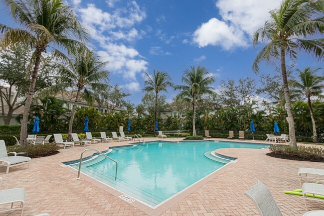 Building Photo - Seasonal Fully Furnished Home in Fiddler's Creek - AVAIL NOW-MAY