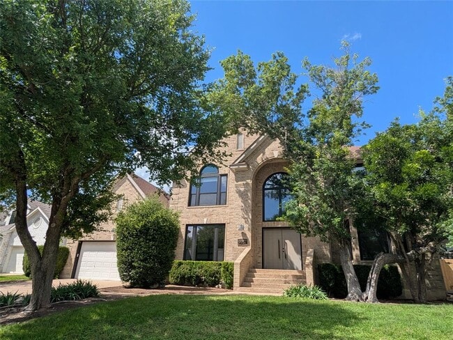 Building Photo - 9257 Scenic Bluff Dr
