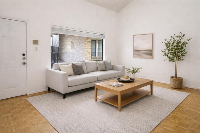 Building Photo - 2815 Rio Grande St