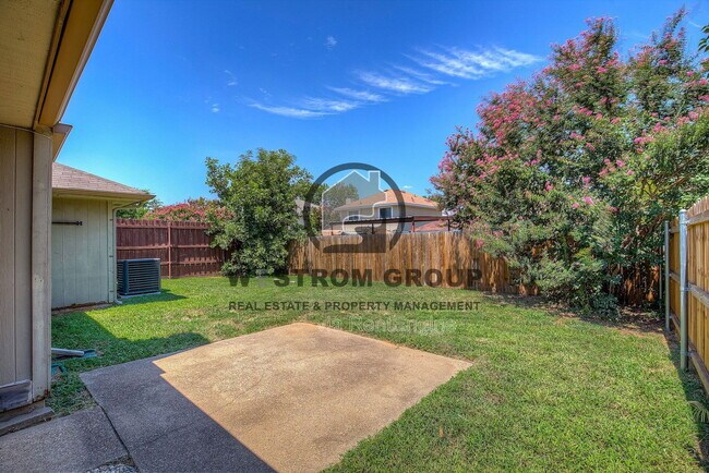 Building Photo - 8533 Brushy Creek Trail