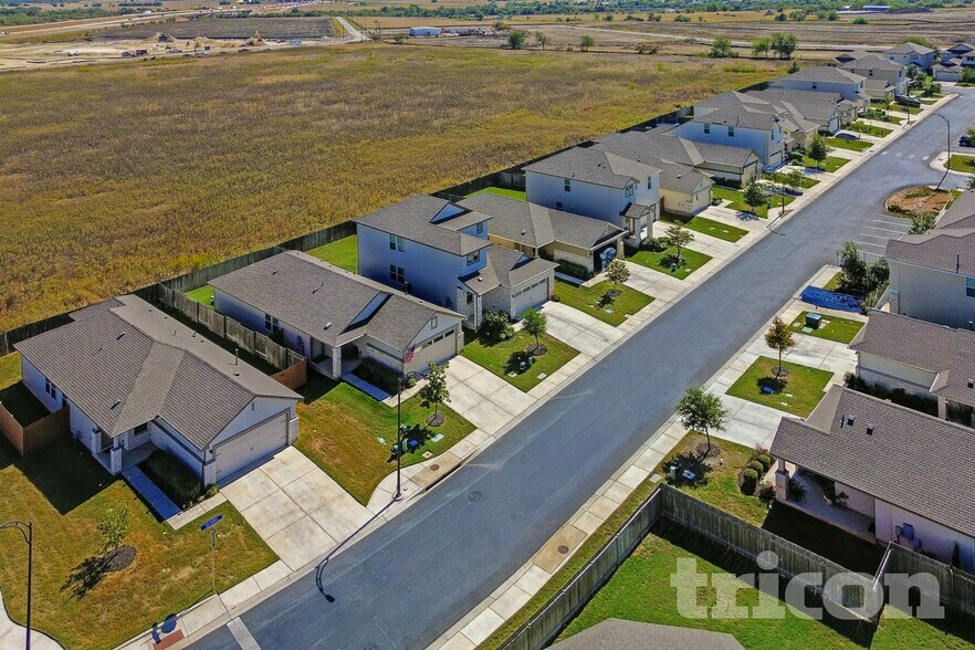 Building Photo - 3513 Stride Ln