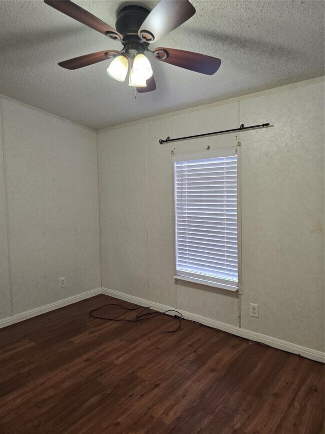 Building Photo - 7628 Northview Ln