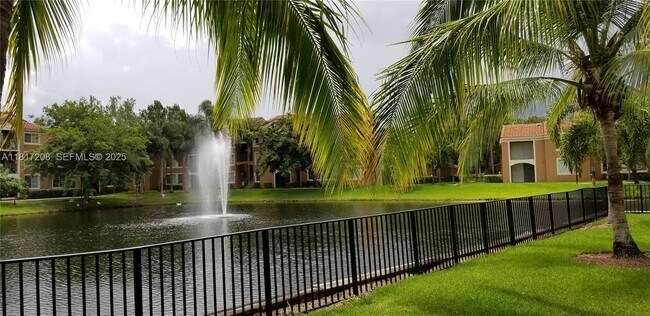 Building Photo - 4844 N State Rd 7