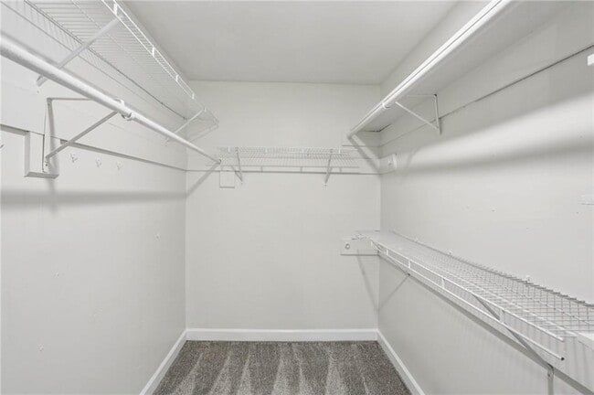 Building Photo - 1536 Oak Grove Rd