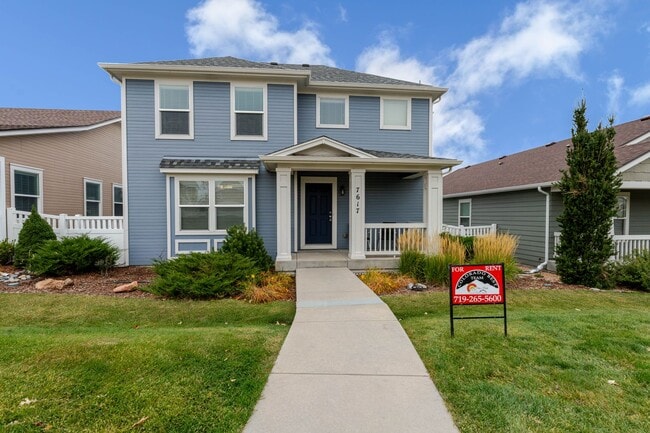 Building Photo - $2195 | 3BR/2.5BA | Dog Friendly Beautiful Home in Stetson Hills