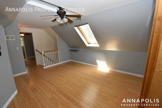 Building Photo - 1301 Damascus St