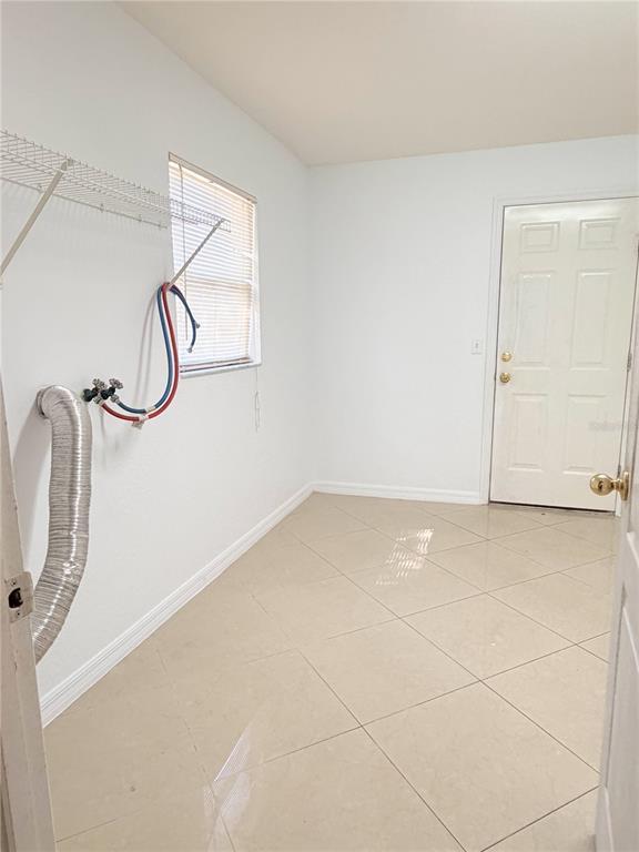 Building Photo - 6759 Krenson Oaks Cir