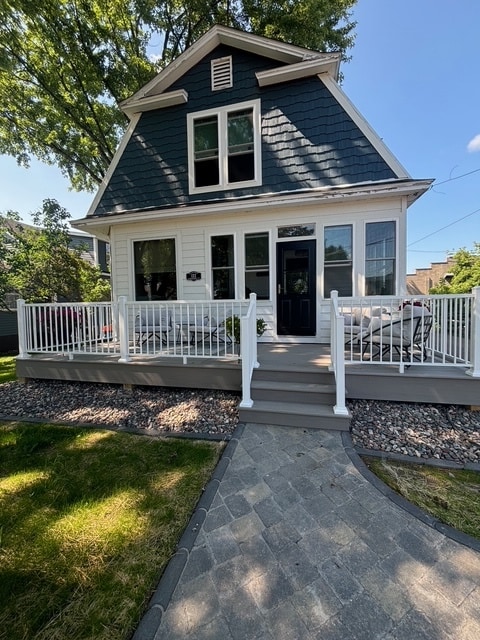 Primary Photo - 122 Milwaukee St