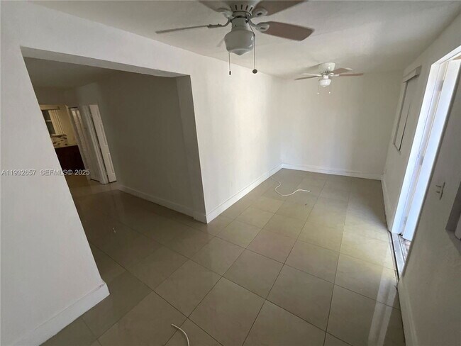 Building Photo - 1064 NW 103rd St