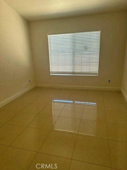 Building Photo - 12811 Cimarron Way