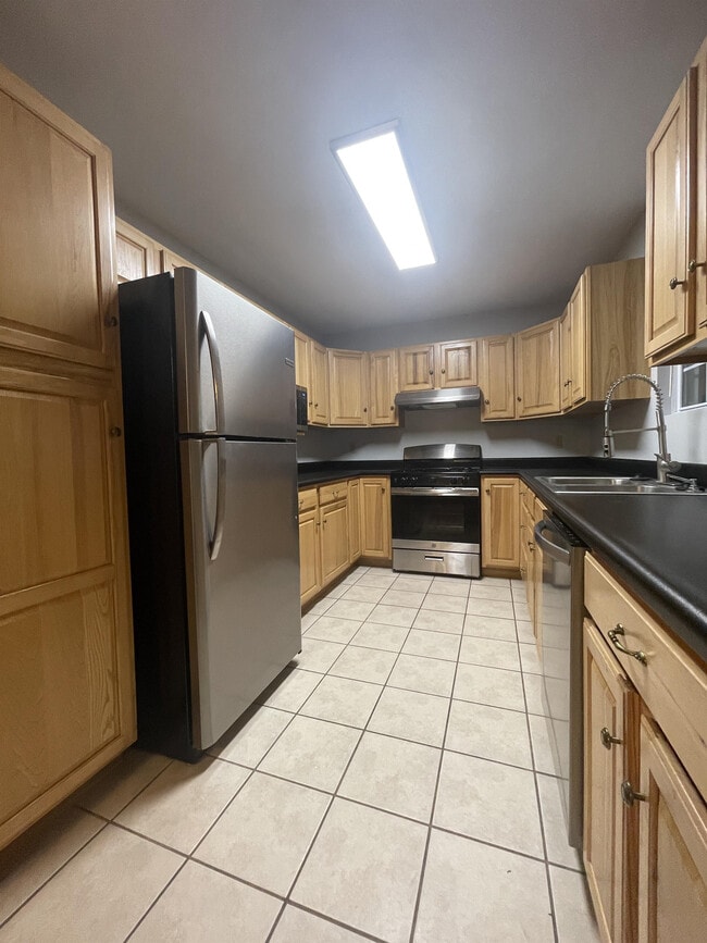 Building Photo - 53 Clear Spring Dr