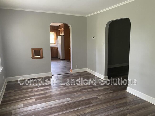 Building Photo - 1851 Gannon Rd