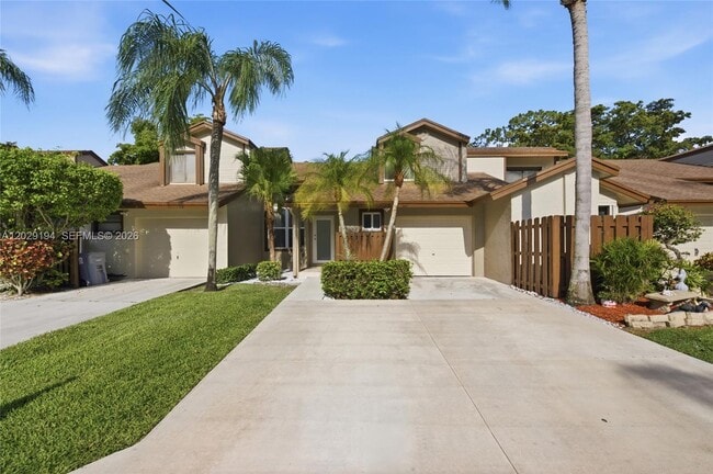 Building Photo - 22384 Thousand Pines Ln