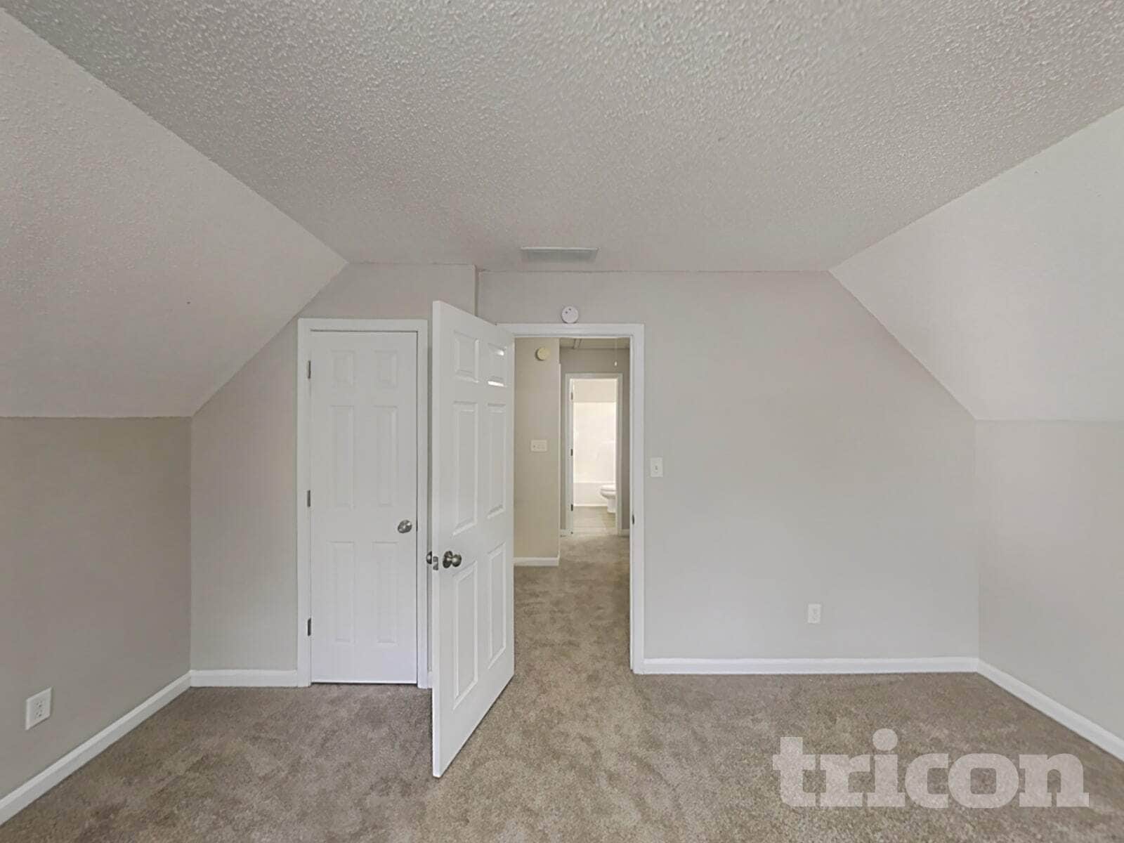 Building Photo - 170 Rachel Blvd