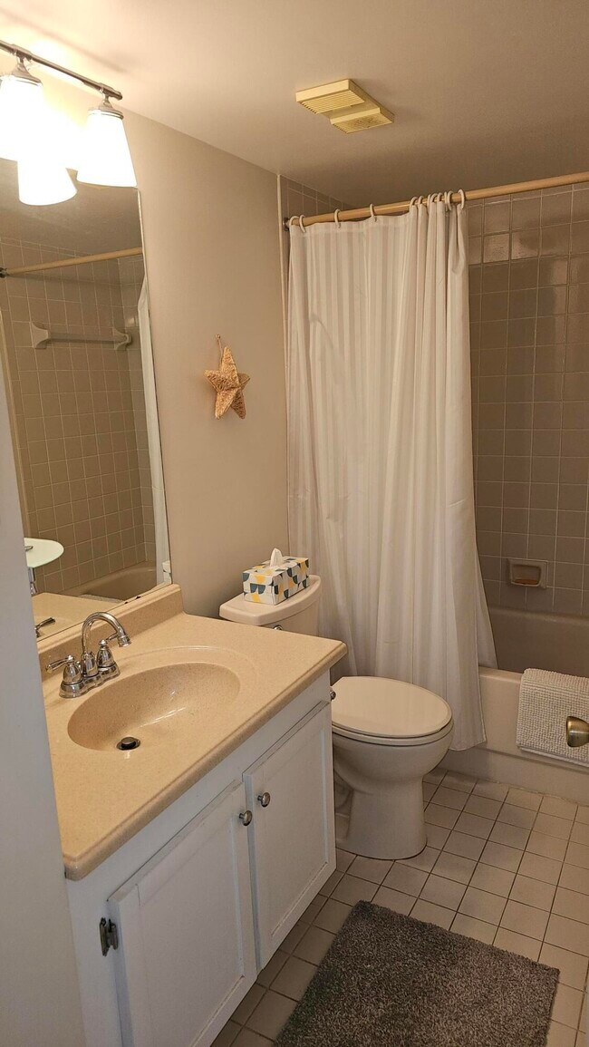 Building Photo - 3138 Via Poinciana