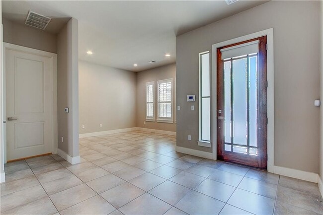 Building Photo - 4541 Mattie St