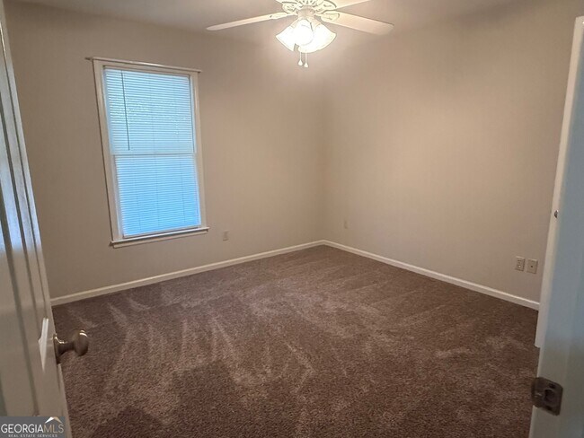 Building Photo - 217 Mossberg Cir