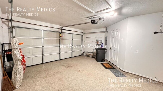 Building Photo - 3977 Journey Ct