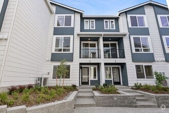 Building Photo - 4 Bedroom 3 Bath Stunning Brand New Town H...