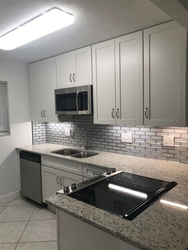 Building Photo - 1500 Pullen Rd